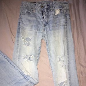 Ripped high waisted jeans american eagle